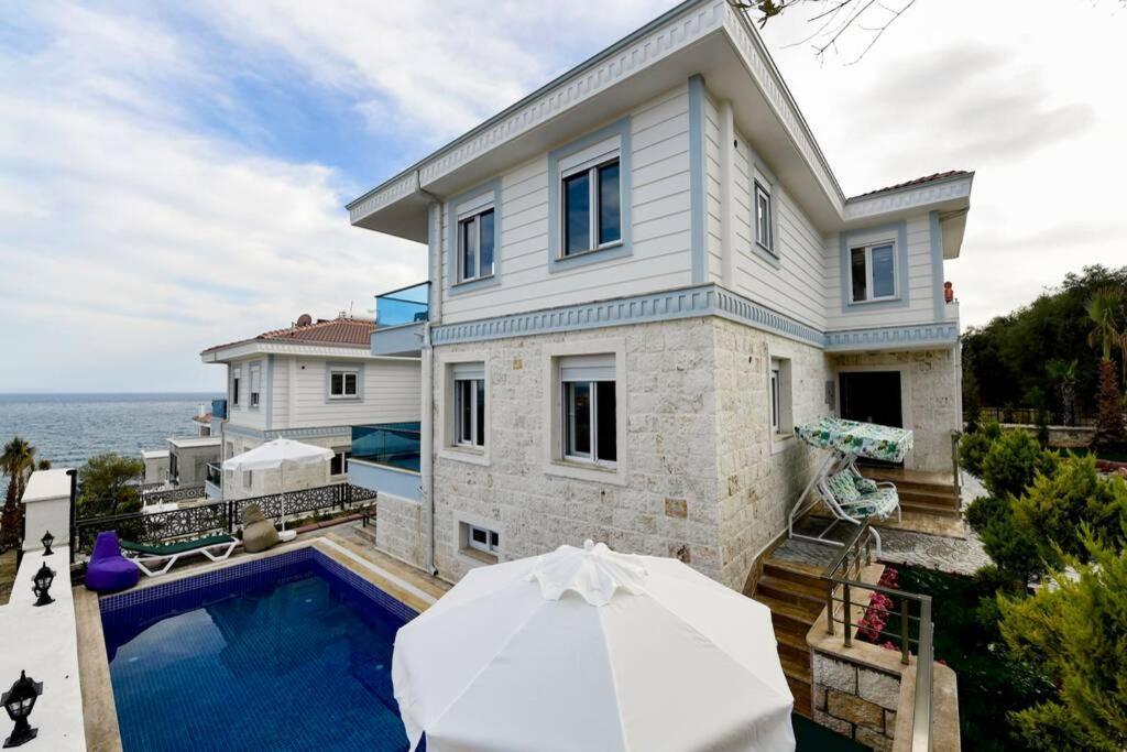 Villa Noble เดมเร ภายนอก รูปภาพ
